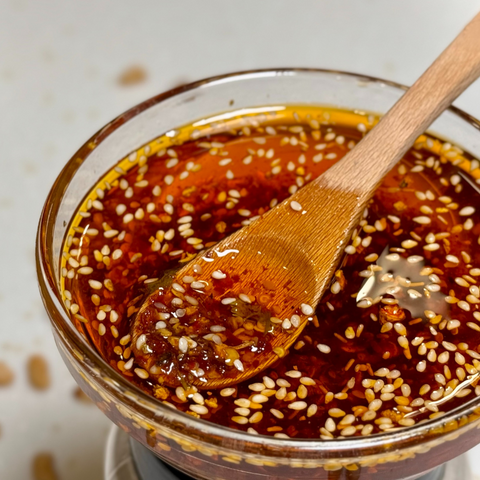 Chili Oil (With Garlic & Peanuts)