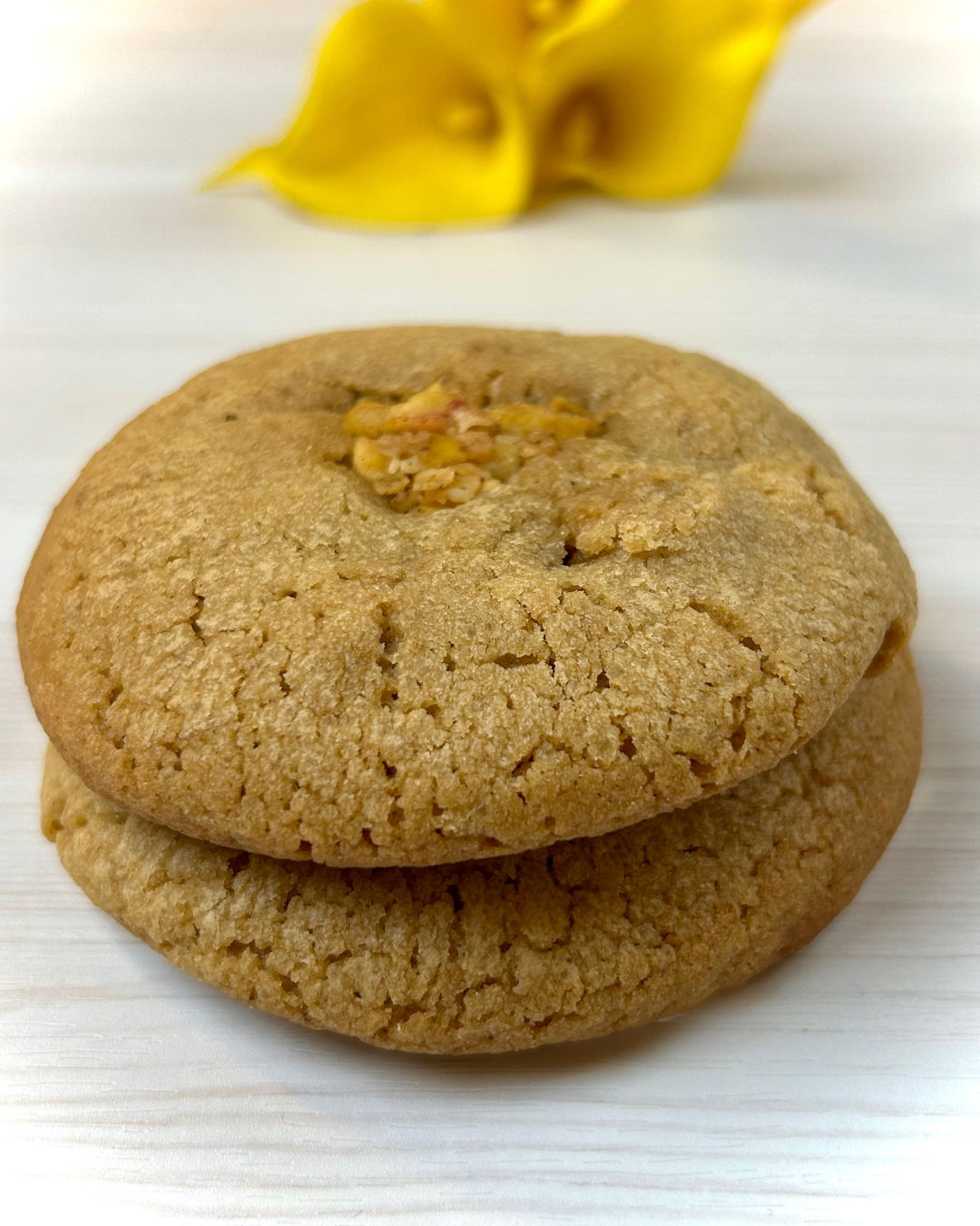 Apple Crumble Cookie